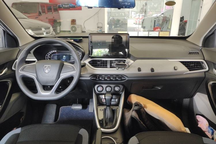 Used Baojun 510 2021 1.5L CVT Enjoy Edition Center Console