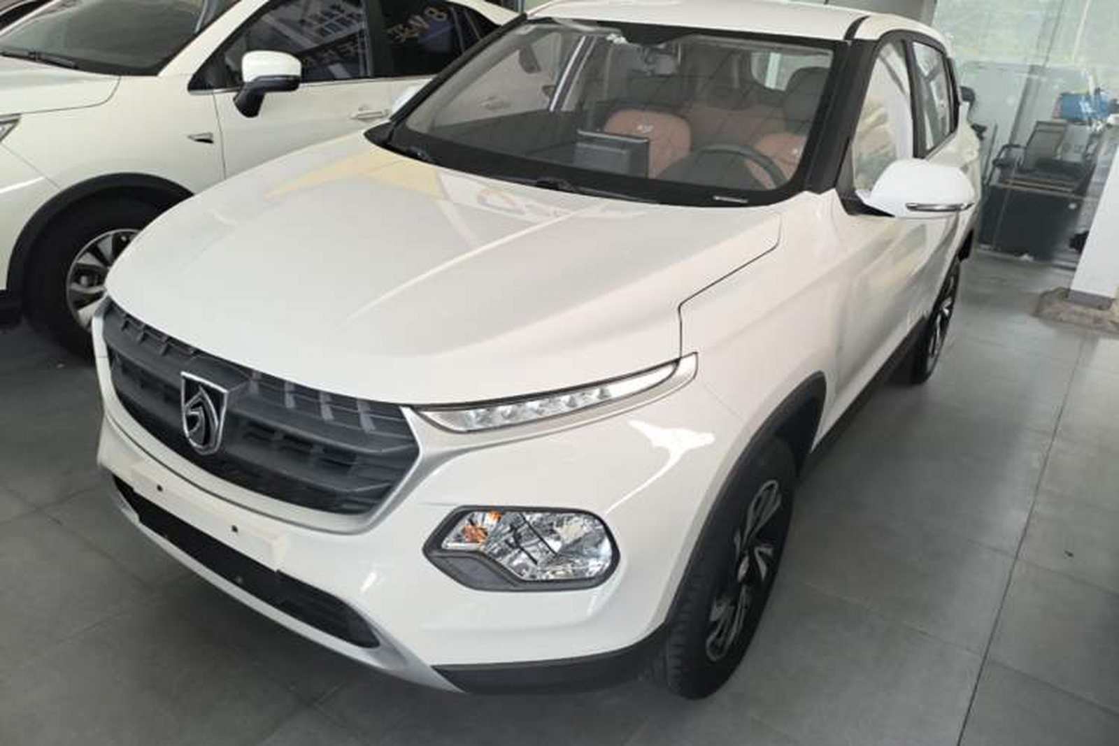 Фото Baojun с площадки