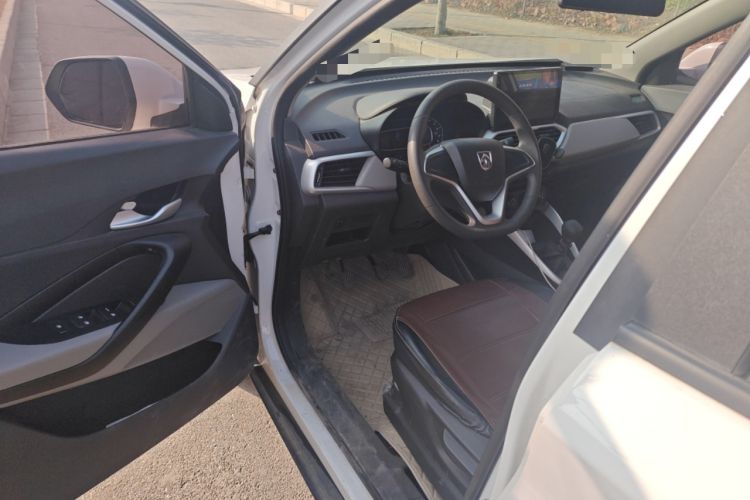 Used Baojun 510 2021 1.5L Manual Jingxiang Edition Driver Seat