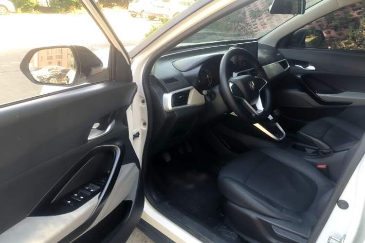 Used Baojun 510 2021 1.5L Manual Jingxiang Edition Driver Seat