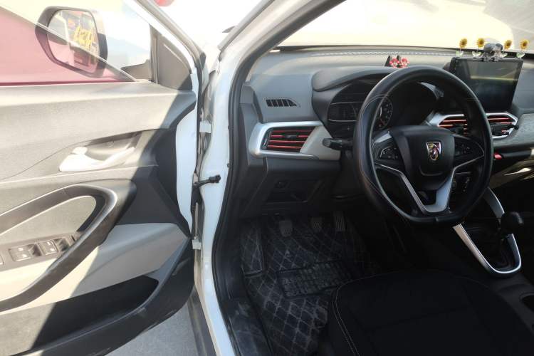 Used Baojun 510 2021 1.5L Manual Jingxiang Edition Driver Seat
