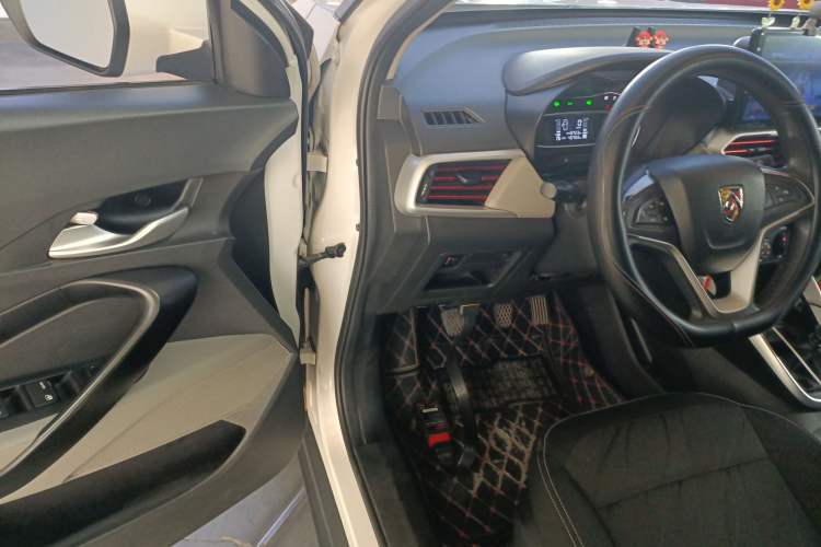 Used Baojun 510 2021 1.5L Manual Jingxiang Edition Driver Seat