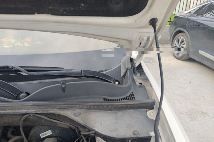 Used Baojun 510 2021 1.5L CVT Enjoyment Model Engine Bay Left