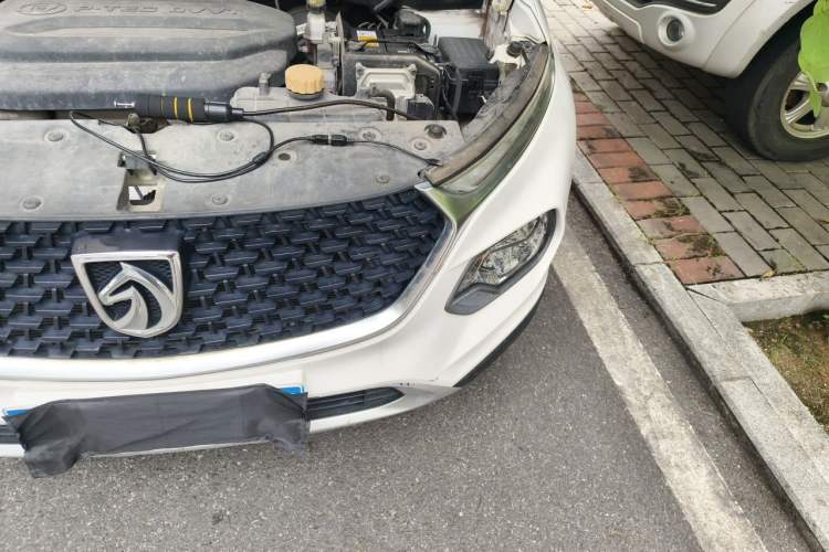 Used Baojun 510 2021 1.5L CVT Enjoyment Model Engine Bay Left