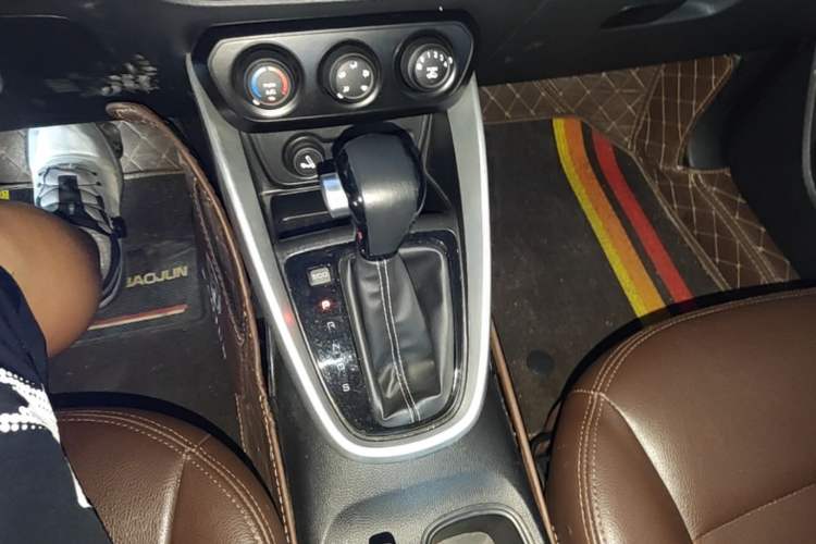 Used Baojun 510 2021 1.5L CVT Enjoy Edition Gear Lever