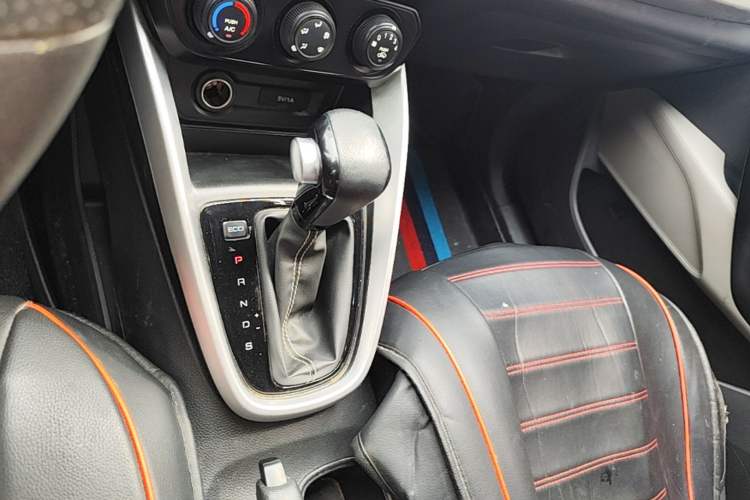 Used Baojun 510 2021 1.5L CVT Enjoy Edition Gear Lever