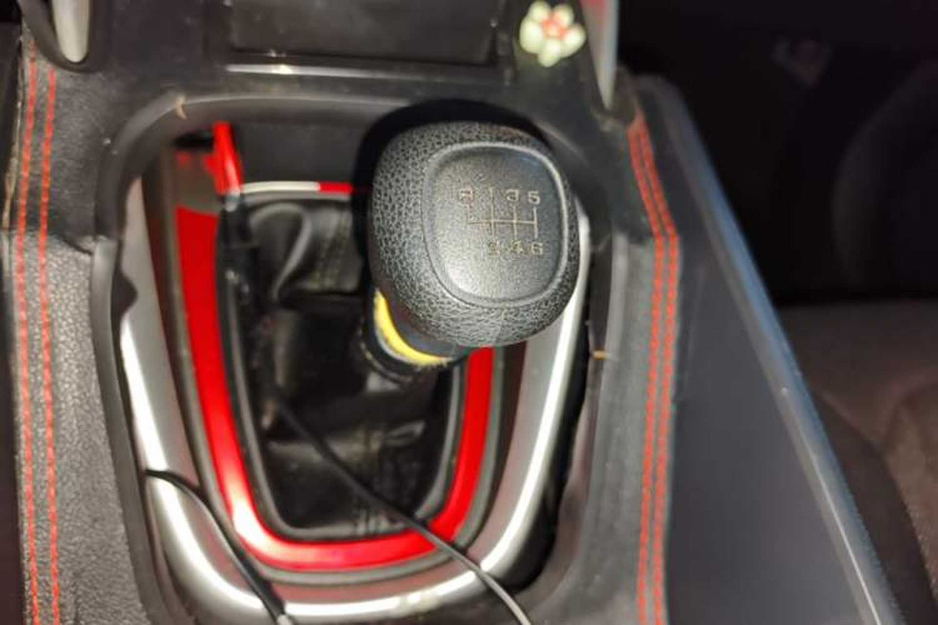 Used Baojun 510 2021 1.5L Manual Jingxiang Edition Gear Lever