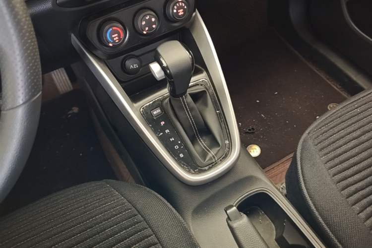 Used Baojun 510 2021 1.5L CVT Enjoy Edition Gear Lever