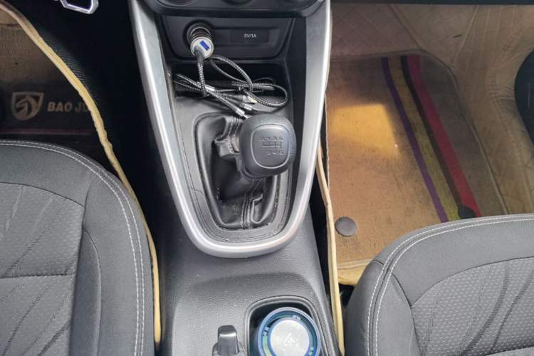 Used Baojun 510 2021 1.5L Manual Jingxiang Edition Gear Lever