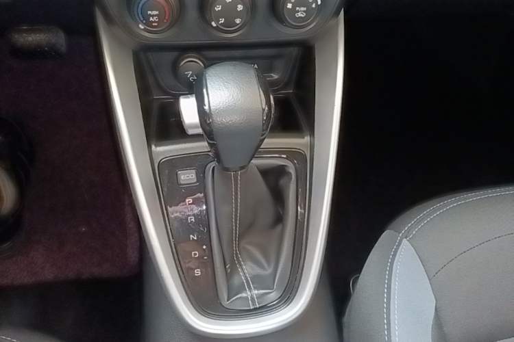 Used Baojun 510 2021 1.5L CVT Enjoy Edition Gear Lever