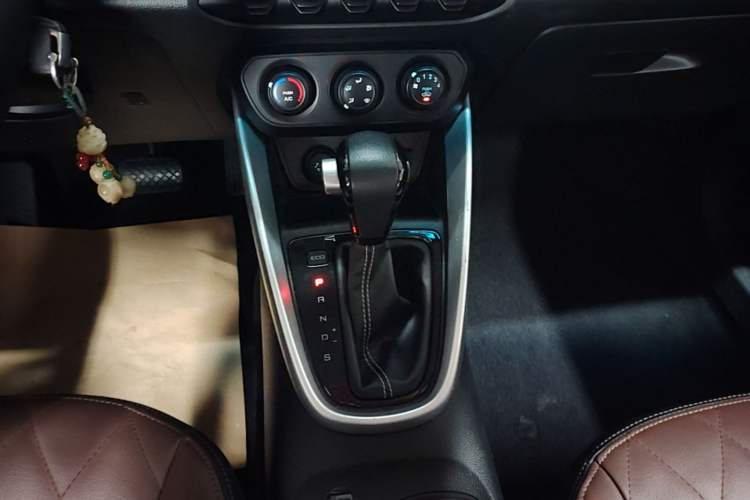 Used Baojun 510 2021 1.5L CVT Enjoy Edition Gear Lever