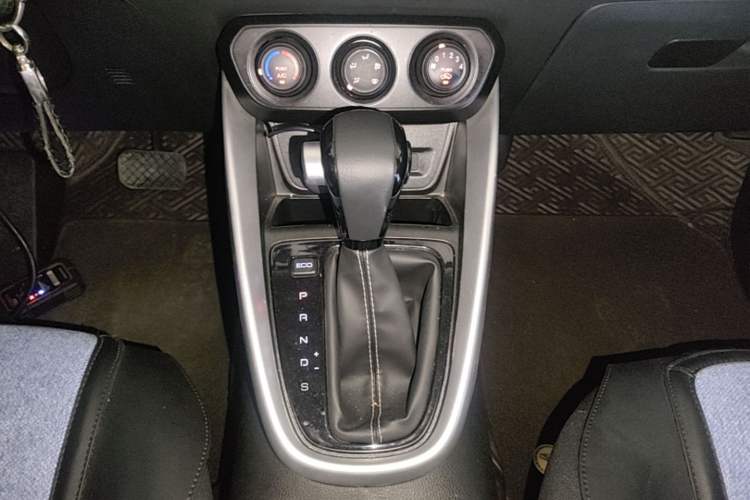 Used Baojun 510 2021 1.5L CVT Enjoy Edition Gear Lever