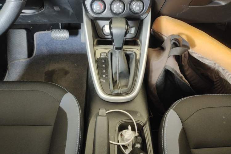 Used Baojun 510 2021 1.5L CVT Enjoy Edition Gear Lever