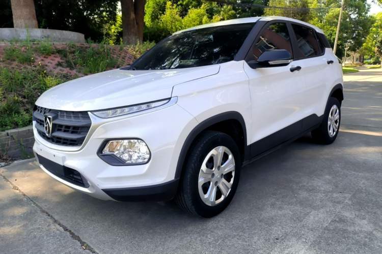 Gebrauchter Baojun 510 2021 1.5L Manual Jingxiang Edition Guazi used car, China used car export, Used car for sale, Used  cars, Cheapest cars for sale