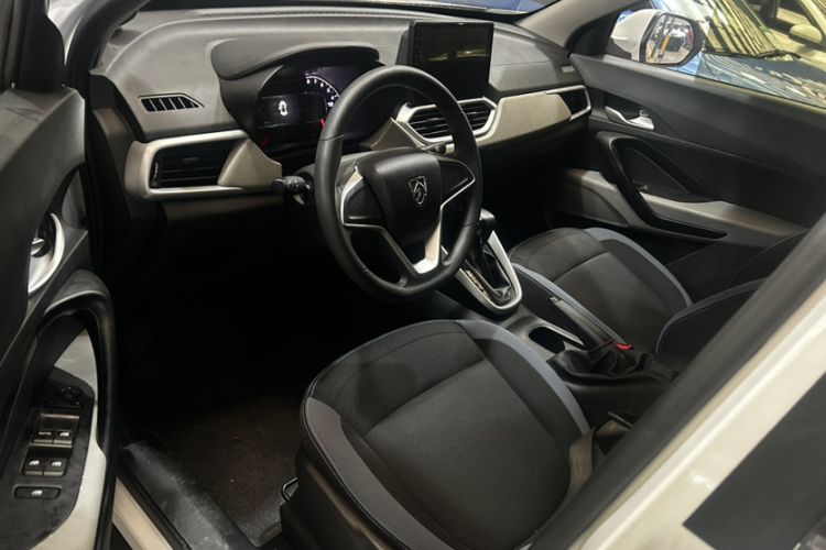 Used Baojun 510 2021 1.5L CVT Enjoy Edition Interior 2