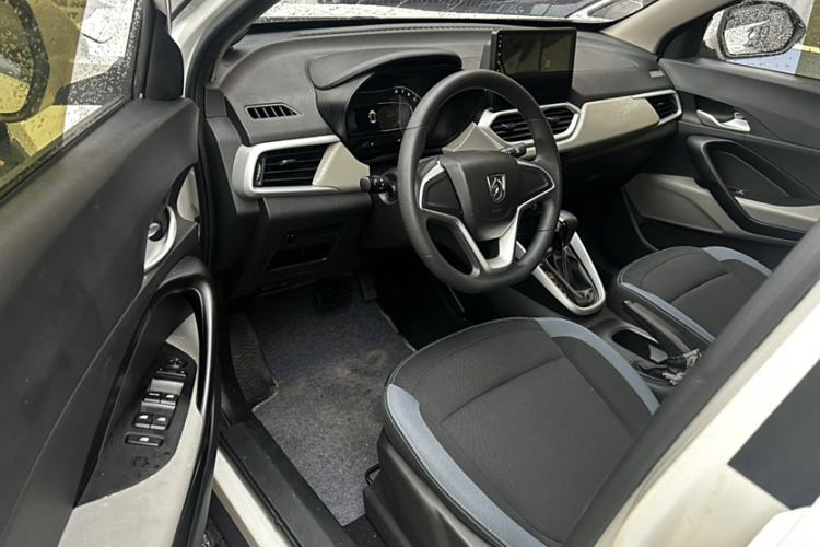 Used Baojun 510 2021 1.5L CVT Enjoy Edition Interior 2
