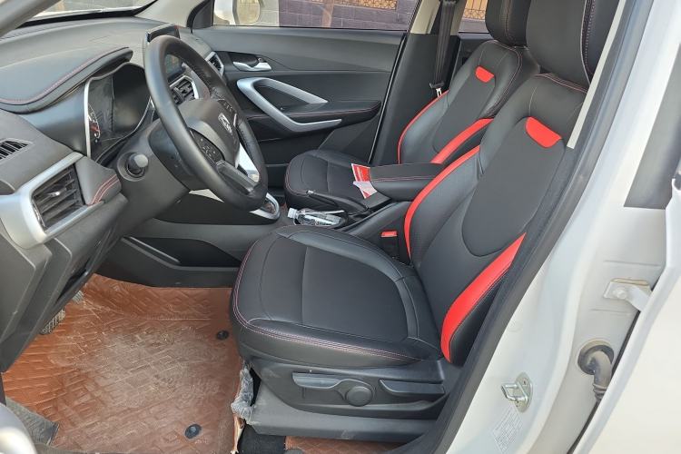Used Baojun 510 2021 1.5L CVT Enjoyment Model Interior 5