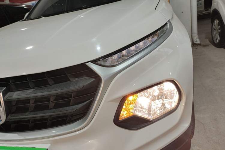 Used Baojun 510 2021 1.5L CVT Enjoy Edition Left Front Headlight
