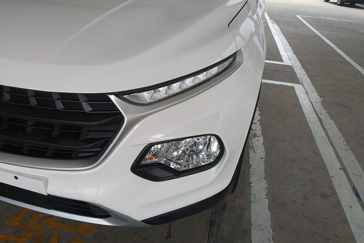 Used Baojun 510 2021 1.5L Manual Jingxiang Edition Left Front Headlight