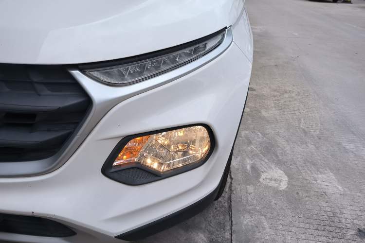 Used Baojun 510 2021 1.5L CVT Enjoy Edition Left Front Headlight