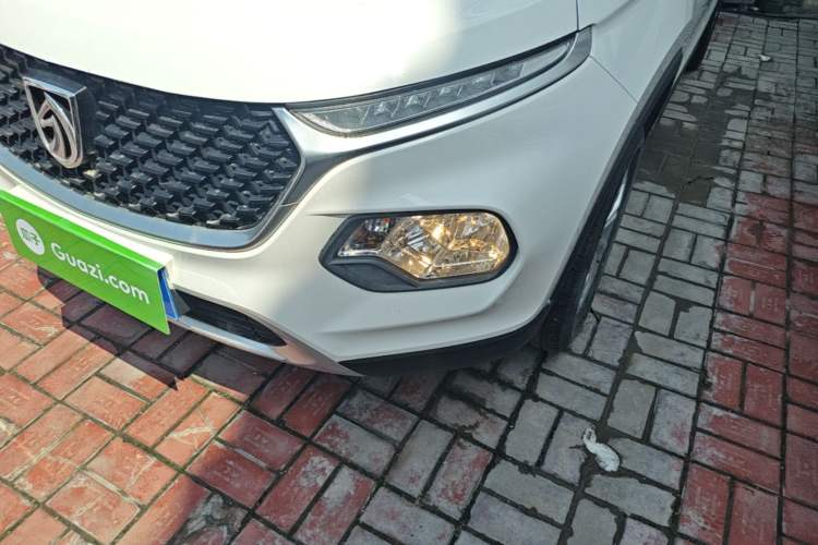 Used Baojun 510 2021 1.5L CVT Enjoyment Model Left Front Headlight