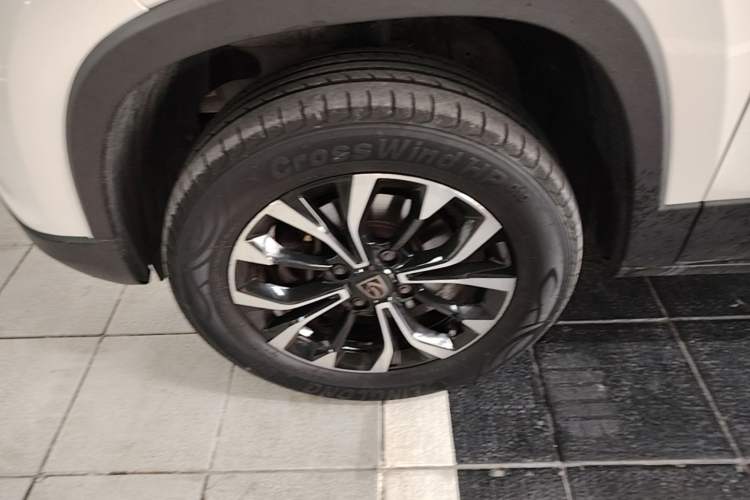 Used Baojun 510 2021 1.5L CVT Enjoy Edition Left Front Wheel Hub