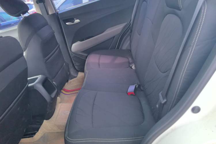 Used Baojun 510 2021 1.5L Manual Jingxiang Edition Left Rear Seat