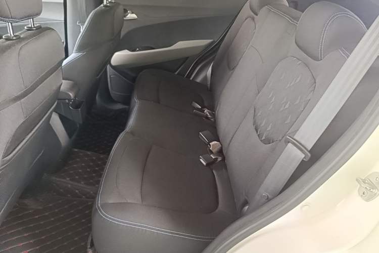 Used Baojun 510 2021 1.5L CVT Enjoy Edition Left Rear Seat