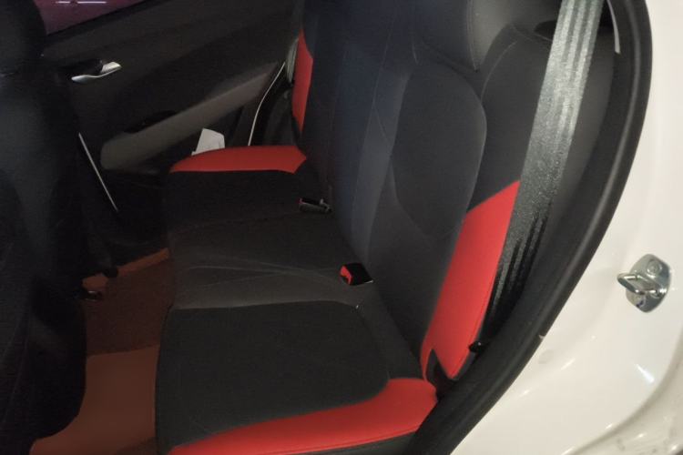 Used Baojun 510 2021 1.5L CVT Enjoy Edition Left Rear Seat
