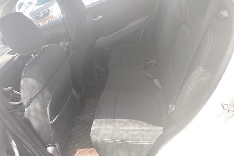 Used Baojun 510 2021 1.5L Manual Jingxiang Edition Left Rear Seat