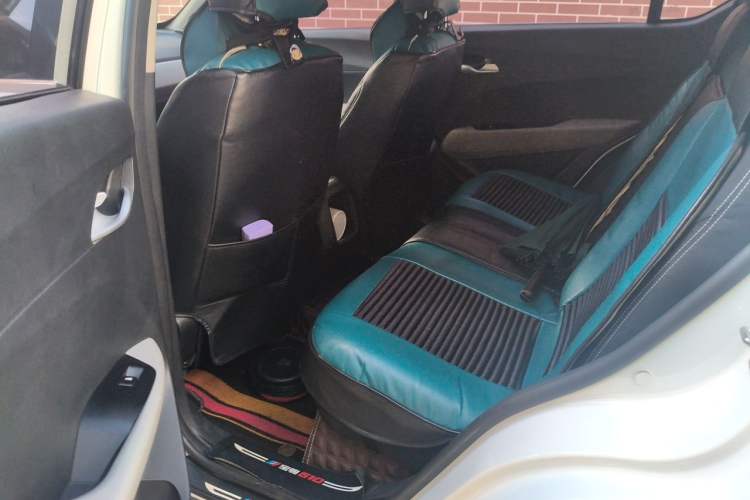 Used Baojun 510 2021 1.5L Manual Jingxiang Edition Left Rear Seat
