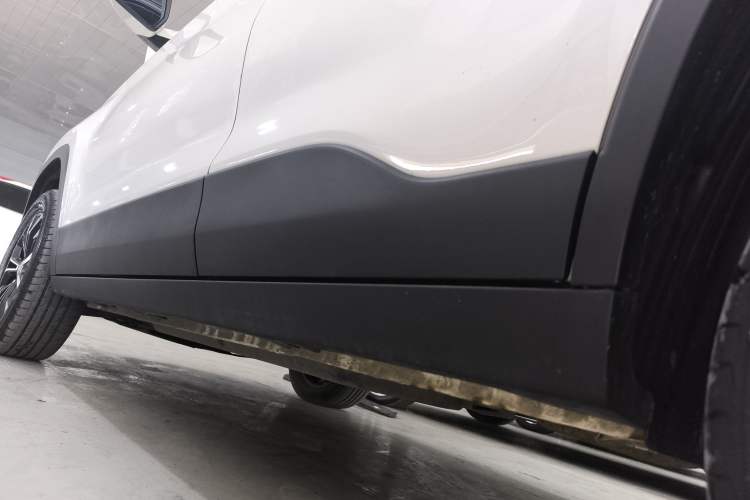 Used Baojun 510 2021 1.5L CVT Enjoy Edition Left Side Sill