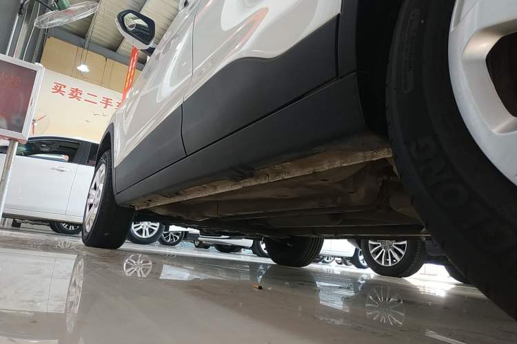 Used Baojun 510 2021 1.5L Manual Jingxiang Edition Left Side Sill