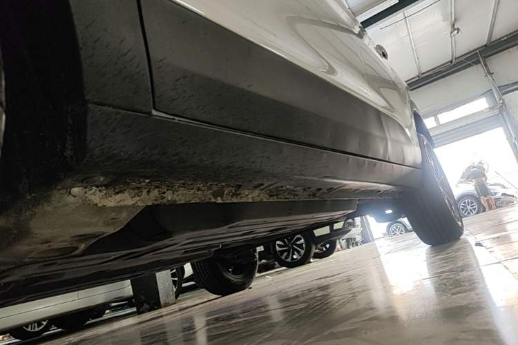 Used Baojun 510 2021 1.5L CVT Enjoy Edition Left Side Sill