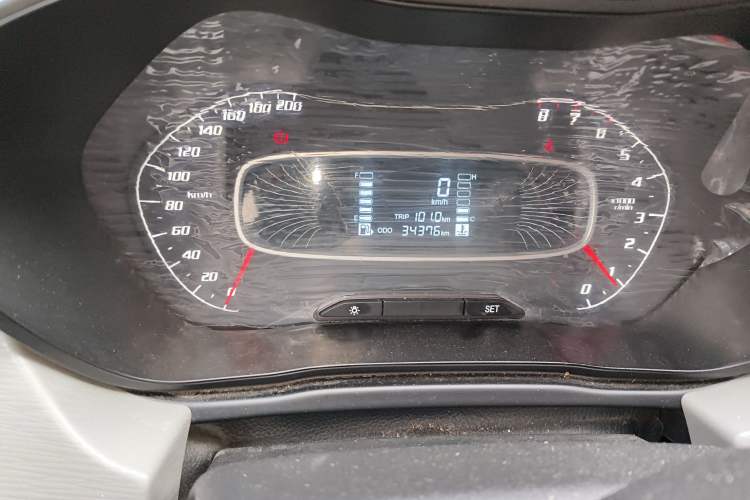 Used Baojun 510 2021 1.5L Manual Jingxiang Edition Odometer Close Up