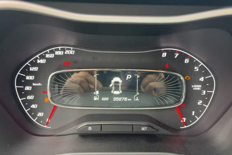 Used Baojun 510 2021 1.5L CVT Enjoyment Model Odometer Close Up