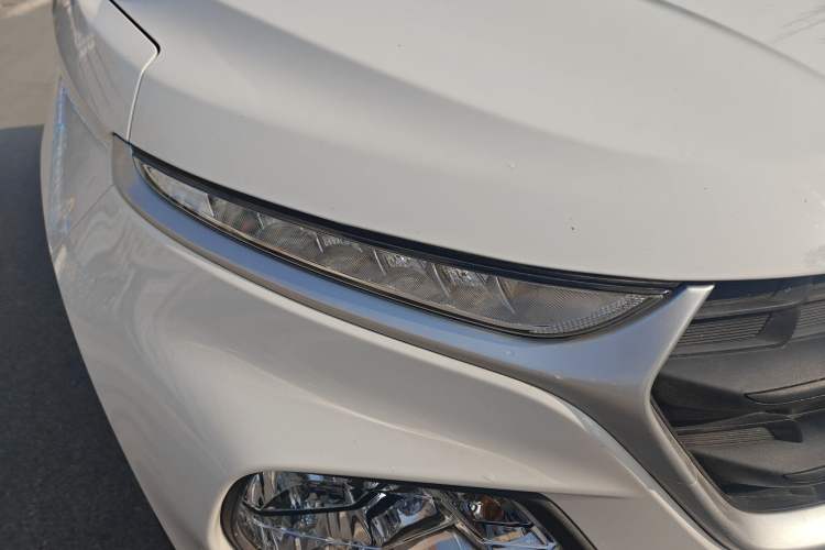 Used Baojun 510 2021 1.5L Manual Jingxiang Edition Right Front Headlight