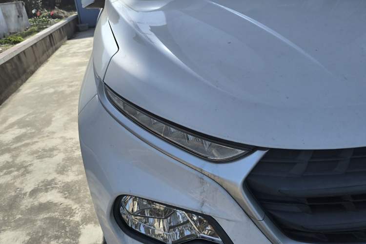 Used Baojun 510 2021 1.5L Manual Jingxiang Edition Right Front Headlight