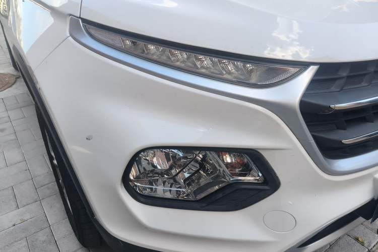 Used Baojun 510 2021 1.5L Manual Jingxiang Edition Right Front Headlight