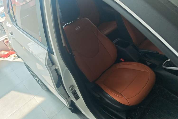 Used Baojun 510 2021 1.5L Manual Jingxiang Edition Right Front Seat