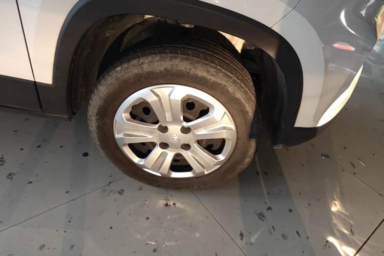 Used Baojun 510 2021 1.5L CVT Enjoy Edition Right Front Wheel Hub