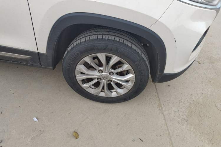 Used Baojun 510 2021 1.5L CVT Enjoyment Model Right Front Wheel Hub