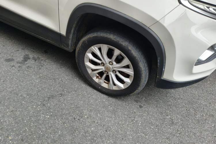 Used Baojun 510 2021 1.5L CVT Enjoyment Model Right Front Wheel Hub