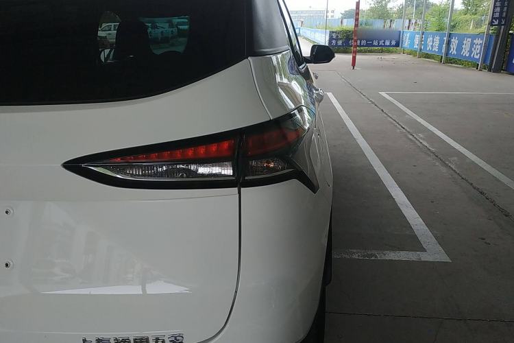 Used Baojun 510 2021 1.5L Manual Jingxiang Edition Right Rear Taillight