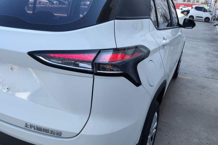 Used Baojun 510 2021 1.5L Manual Jingxiang Edition Right Rear Taillight