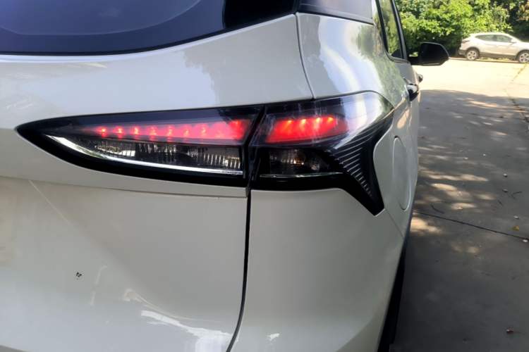Used Baojun 510 2021 1.5L Manual Jingxiang Edition Right Rear Taillight