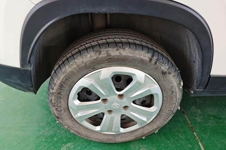 Used Baojun 510 2021 1.5L CVT Enjoy Edition Right Rear Wheel Hub