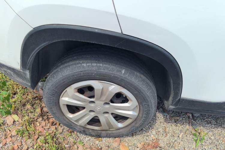 Used Baojun 510 2021 1.5L Manual Jingxiang Edition Right Rear Wheel Hub