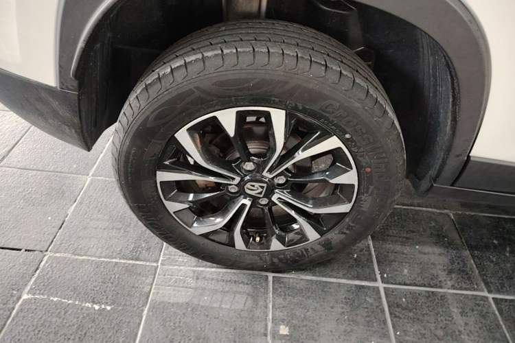 Used Baojun 510 2021 1.5L CVT Enjoy Edition Right Rear Wheel Hub