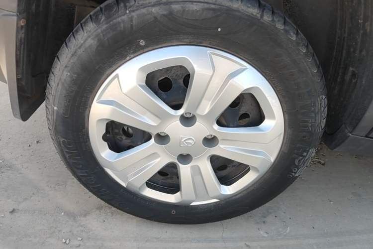 Used Baojun 510 2021 1.5L CVT Enjoy Edition Right Rear Wheel Hub